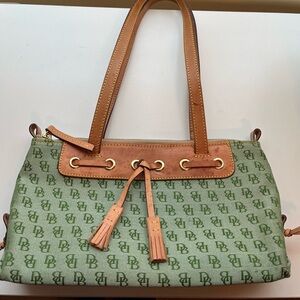 Dooney & Bourke Handbag